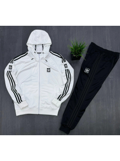 Купить в Смоленске Спортивный костюм  Adidas 