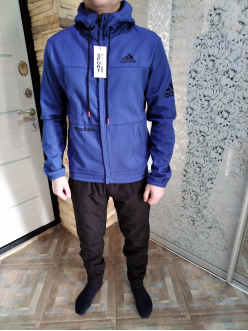 Купить в Смоленске Спортивный костюм на флисе Adidas
