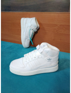 *Кроссовки Adidas