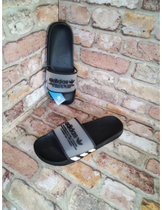 Сланцы Adidas