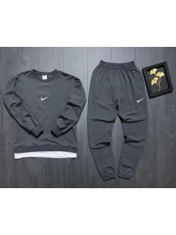 Спортивный костюм Nike в Смоленске