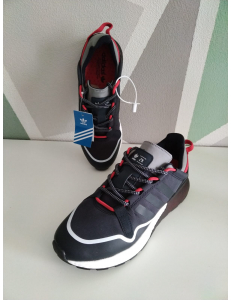 Кроссовки Adidas
